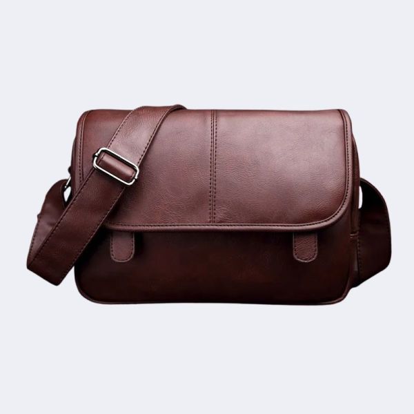 Trail Leather Messenger Bag